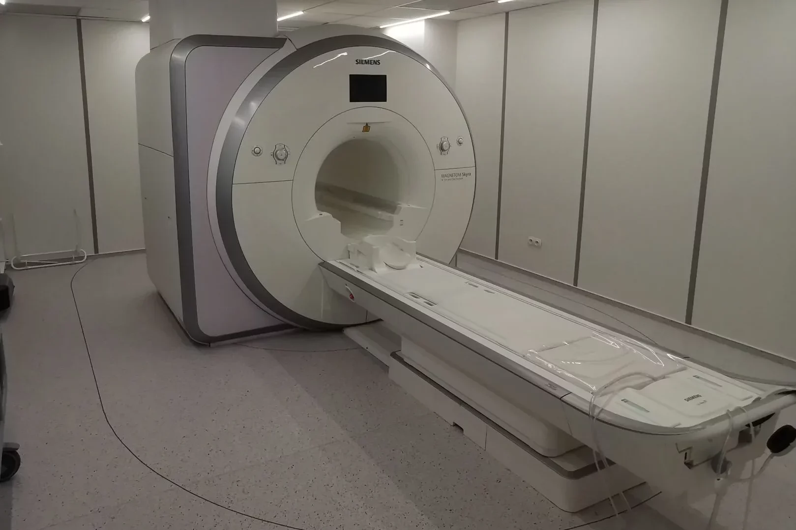 Rezonans Magnetyczny Siemens Magnetom Skyra 3T